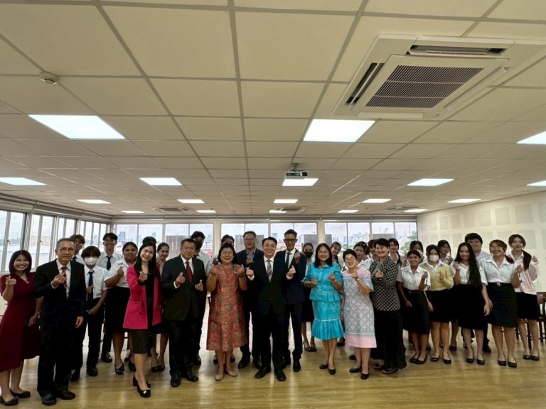 หลักสูตรภาษาและวัฒนธรรมไทย มหาวิทยาลัยสวนดุสิต จัดกิจกรรม ปฐมนิเทศนักศึกษารหัส 68